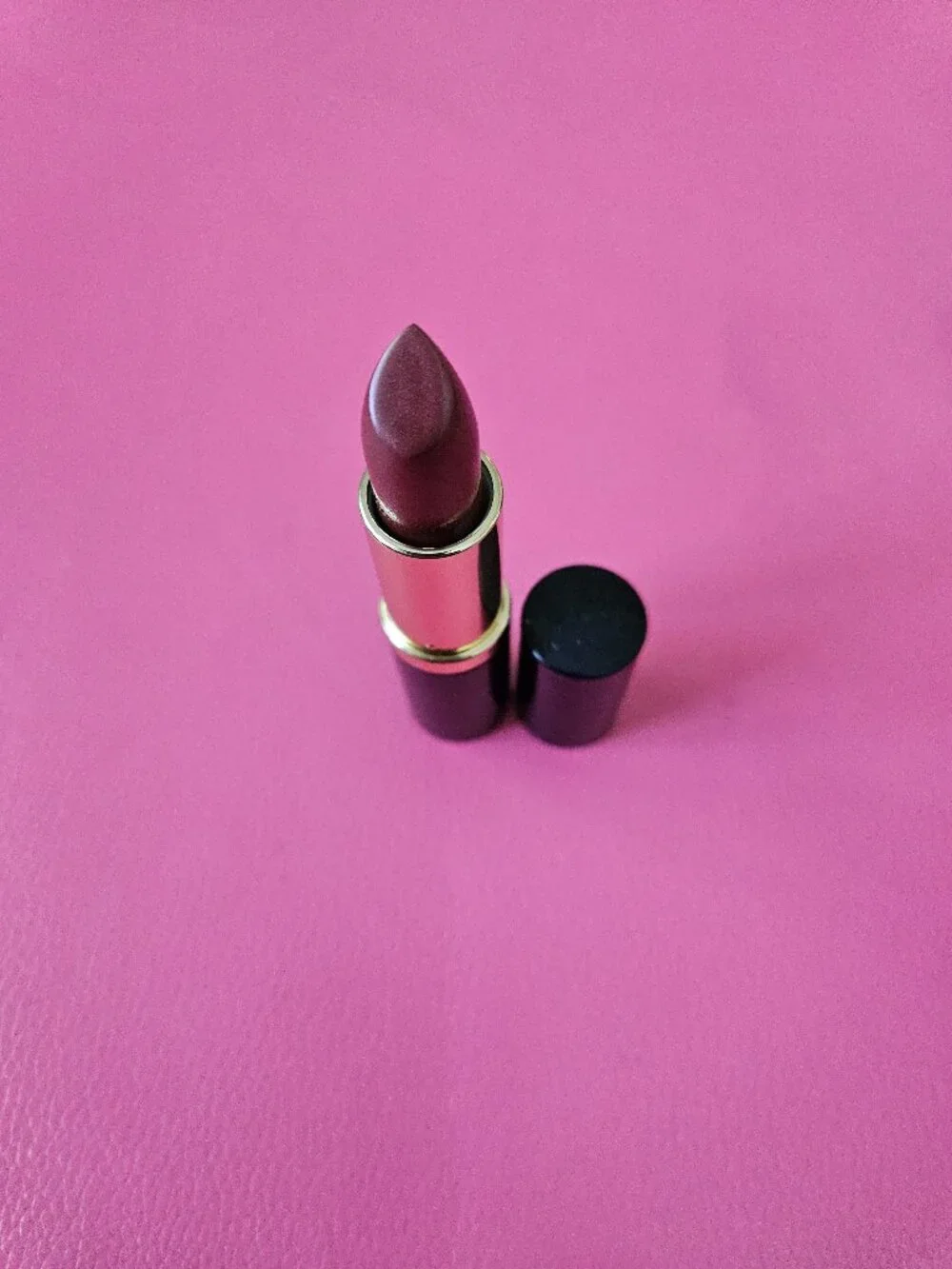 Estée Lauder Pure Color Long Lasting Lipstick #48 Hot Kiss Shimmer